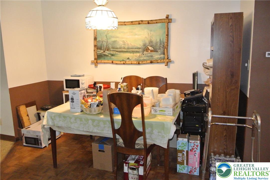 4515 East Texas Road Property Photo 10