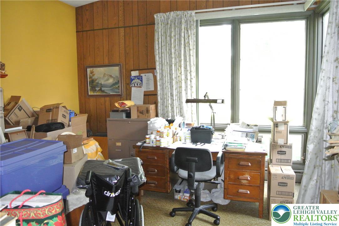 4515 East Texas Road Property Photo 12