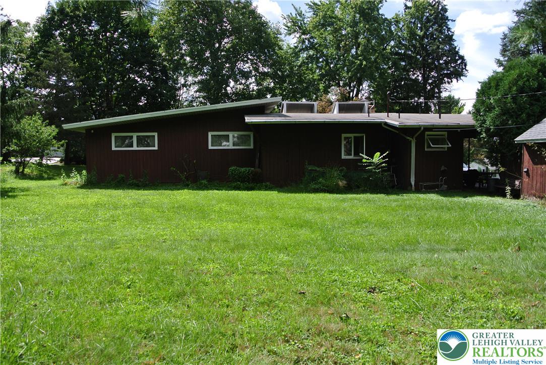 4515 East Texas Road Property Photo 23