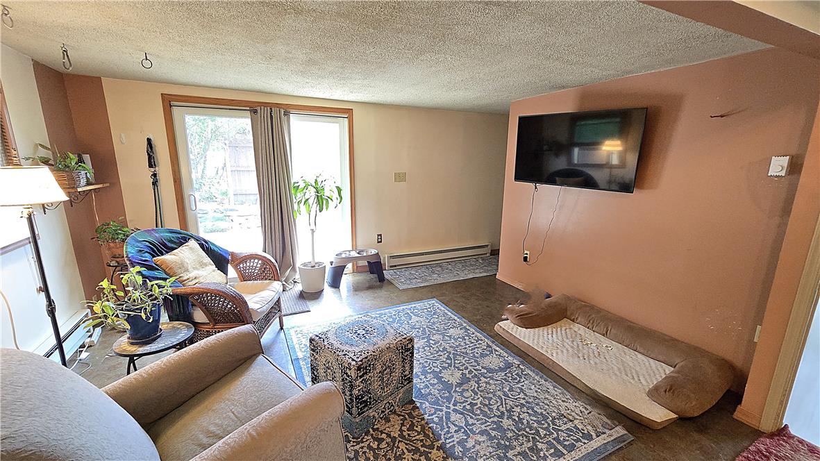 4116 3rd Street Property Photo 2