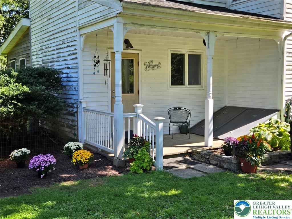 105 Browns Drive Property Photo 2