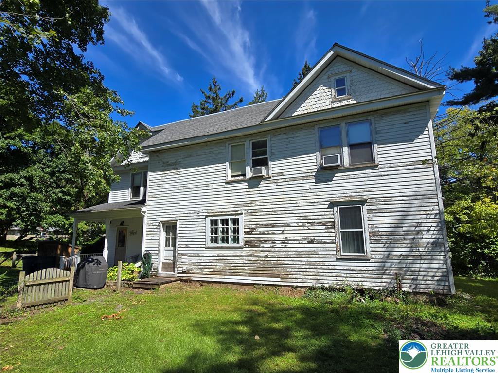 105 Browns Drive Property Photo 4