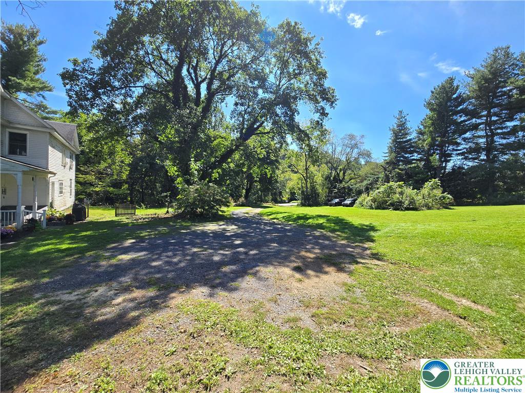 105 Browns Drive Property Photo 13