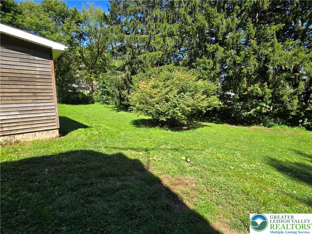 105 Browns Drive Property Photo 18