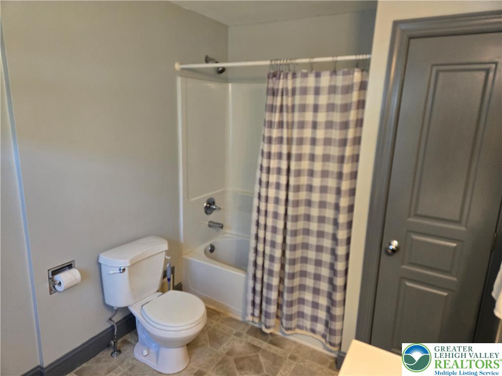 105 Browns Drive Property Photo 40
