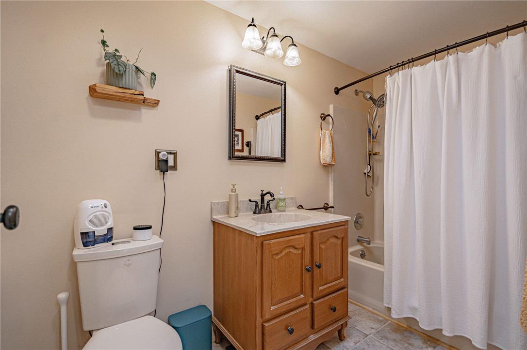 494 Broad Street Property Photo 18
