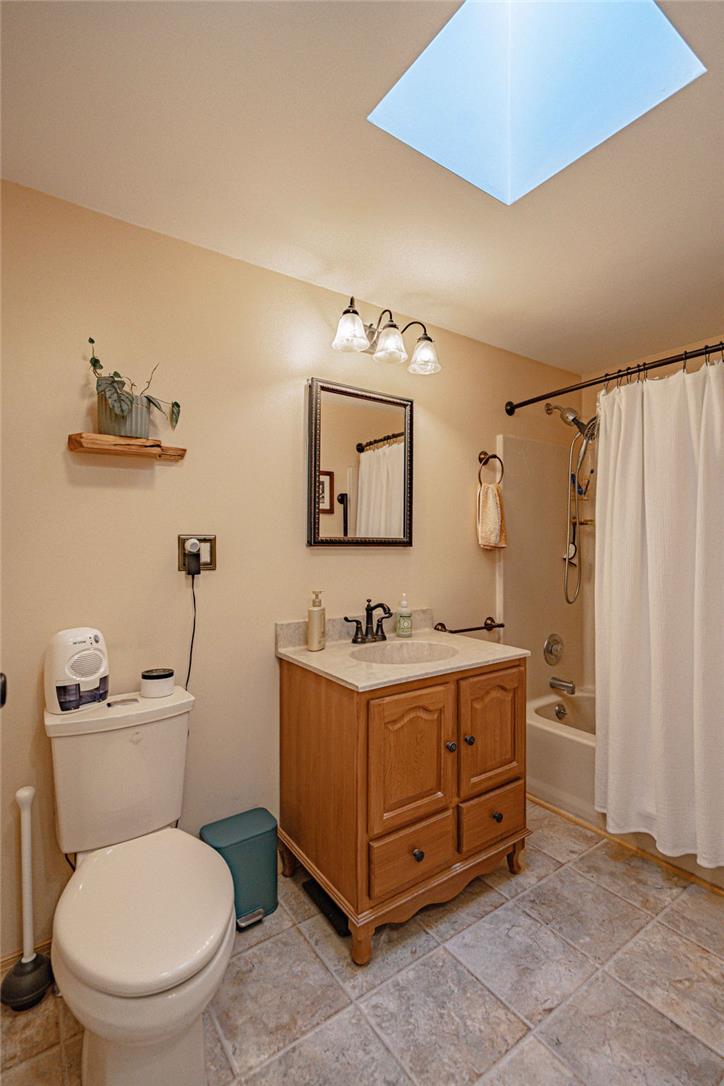 494 Broad Street Property Photo 19