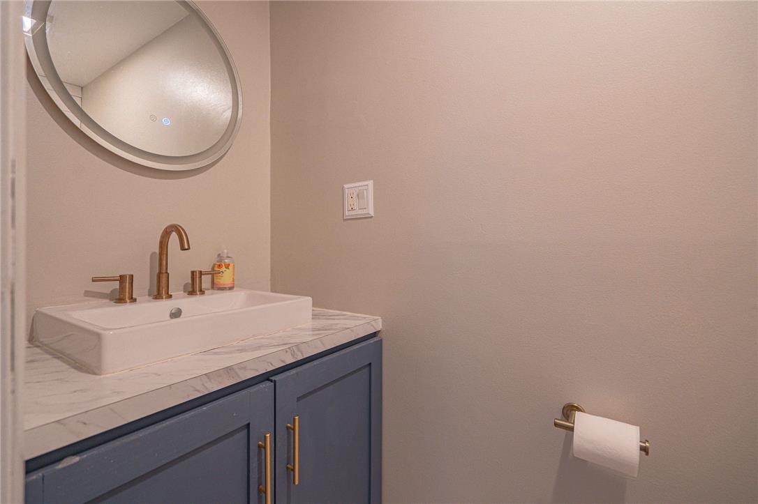 494 Broad Street Property Photo 25