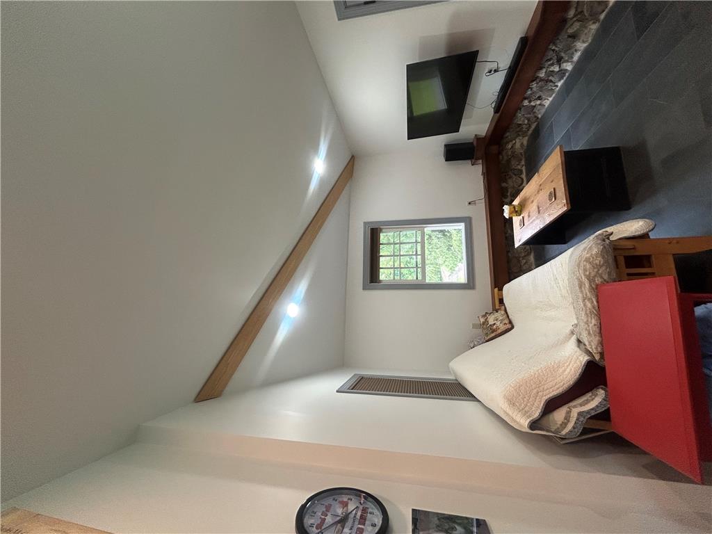 7 Allegheny Road Property Photo 40