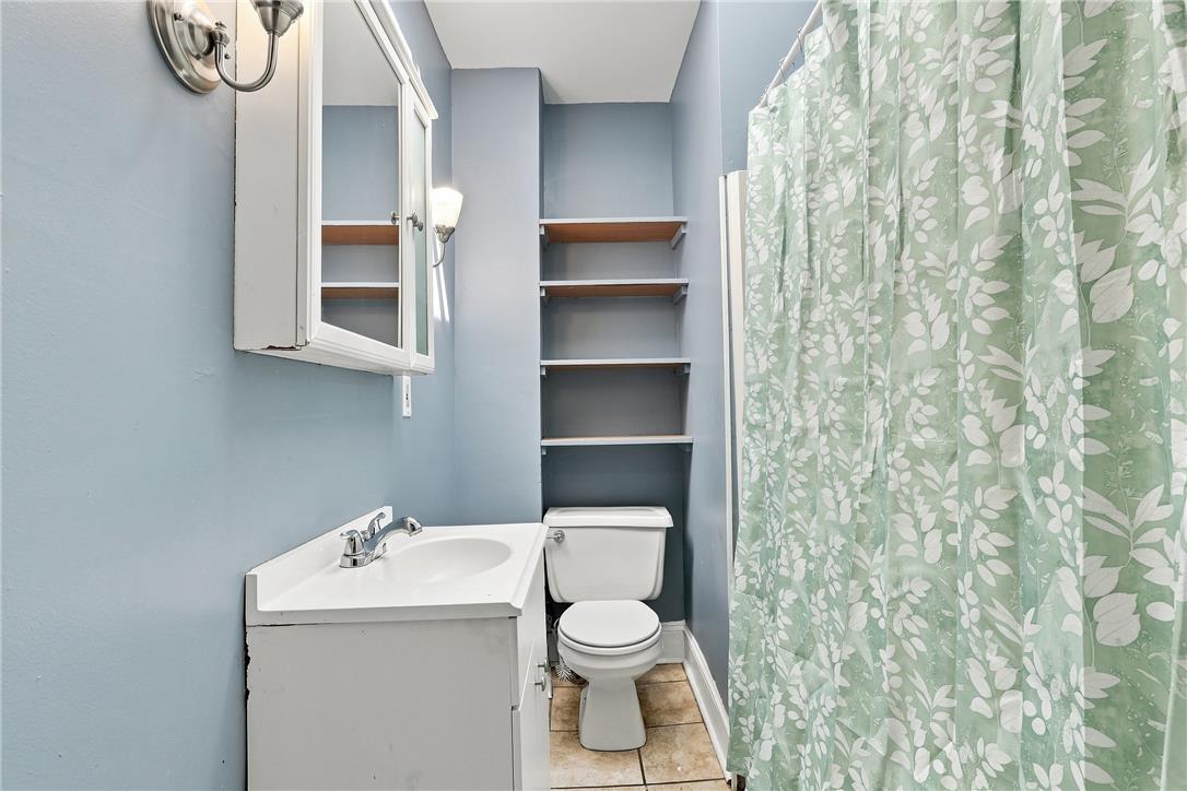 1021 Spring Property Photo 23