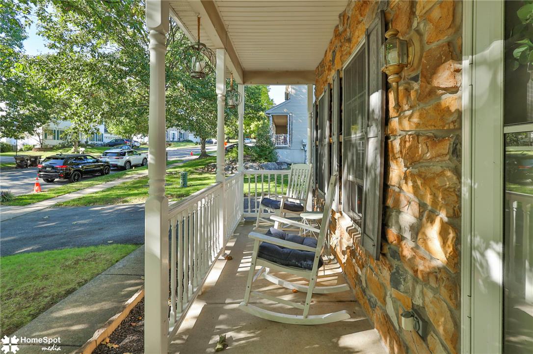 3155 10th Street Property Photo 5