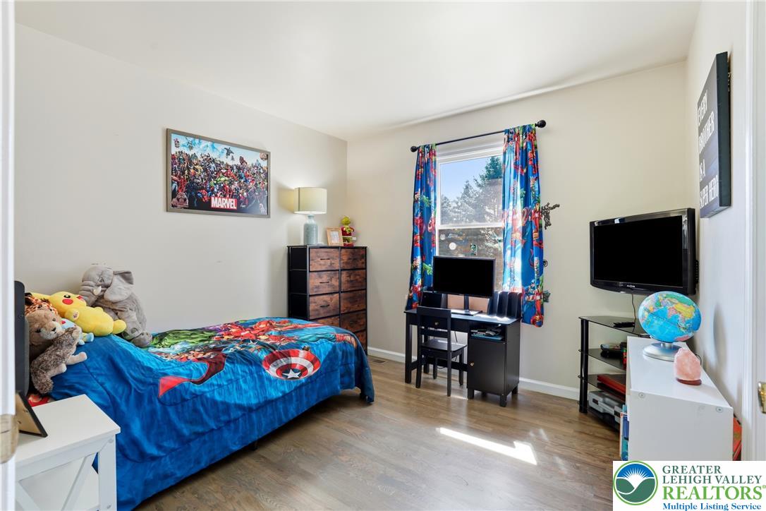 4661 Hampshire Drive Property Photo 43
