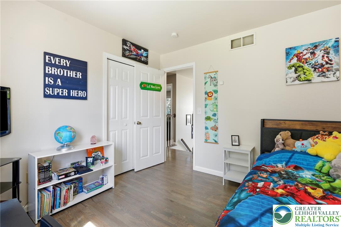 4661 Hampshire Drive Property Photo 44