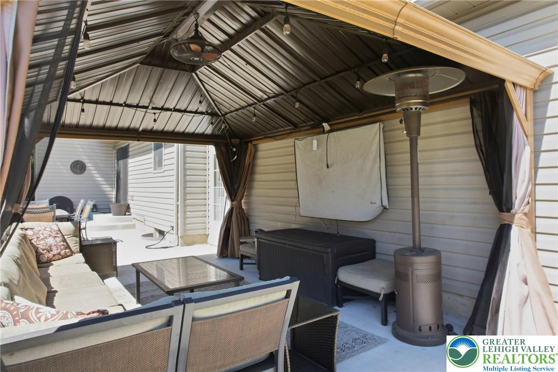 4661 Hampshire Drive Property Photo 69
