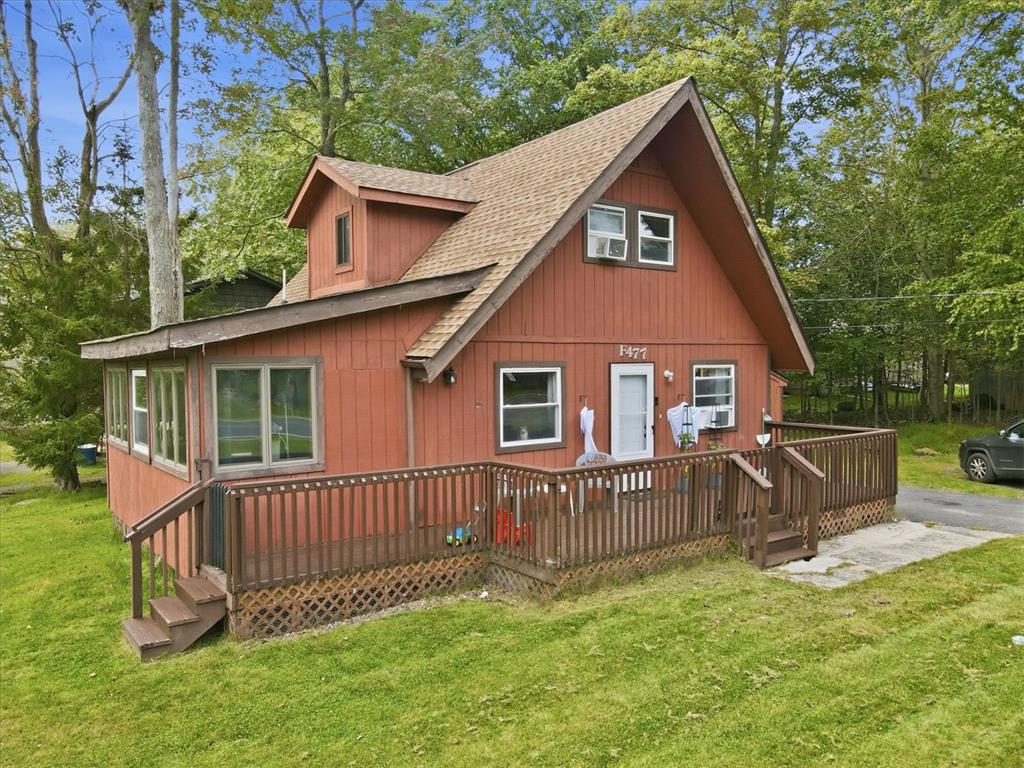 593 Country Place Drive Property Photo 5
