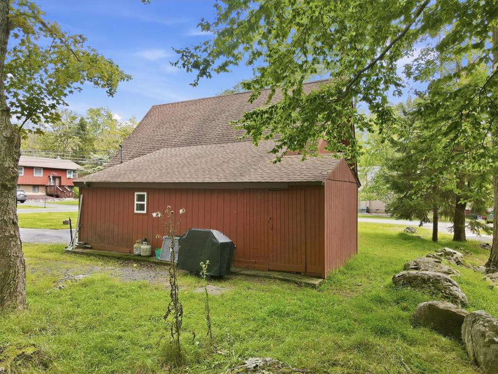 593 Country Place Drive Property Photo 53