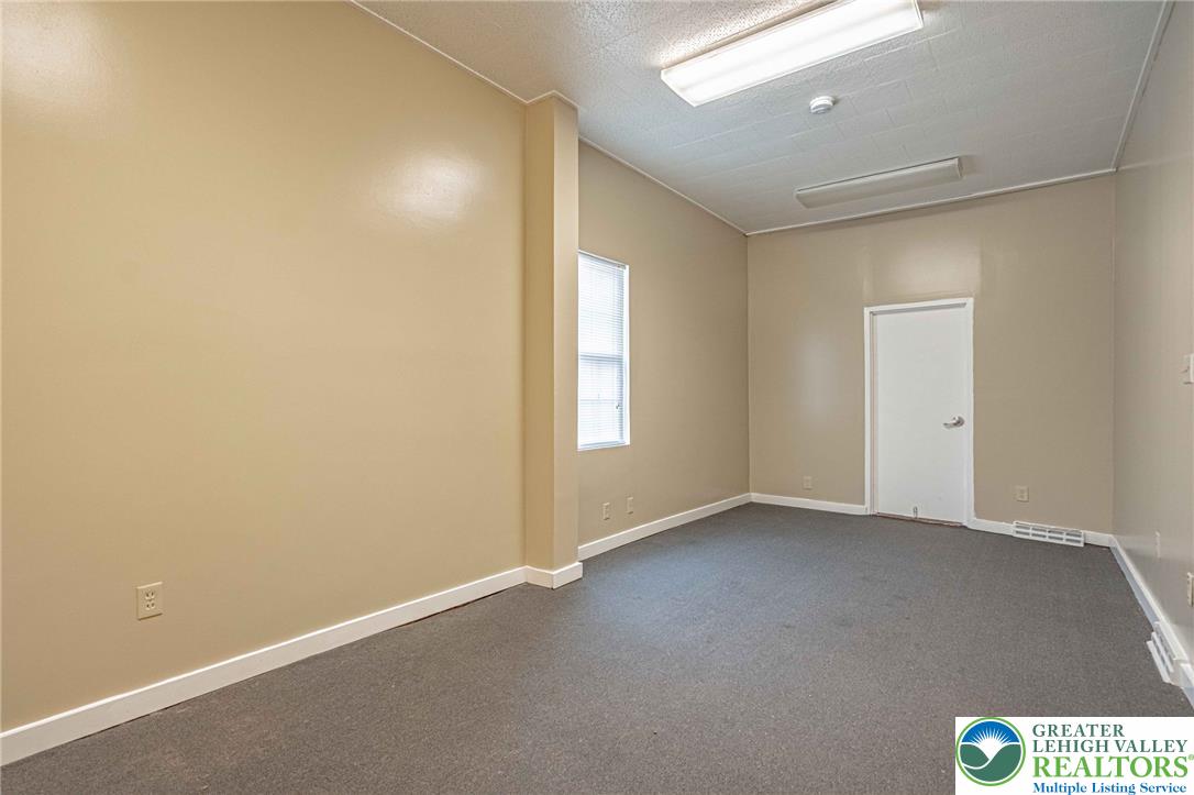 135 North 5th Street Property Photo 17