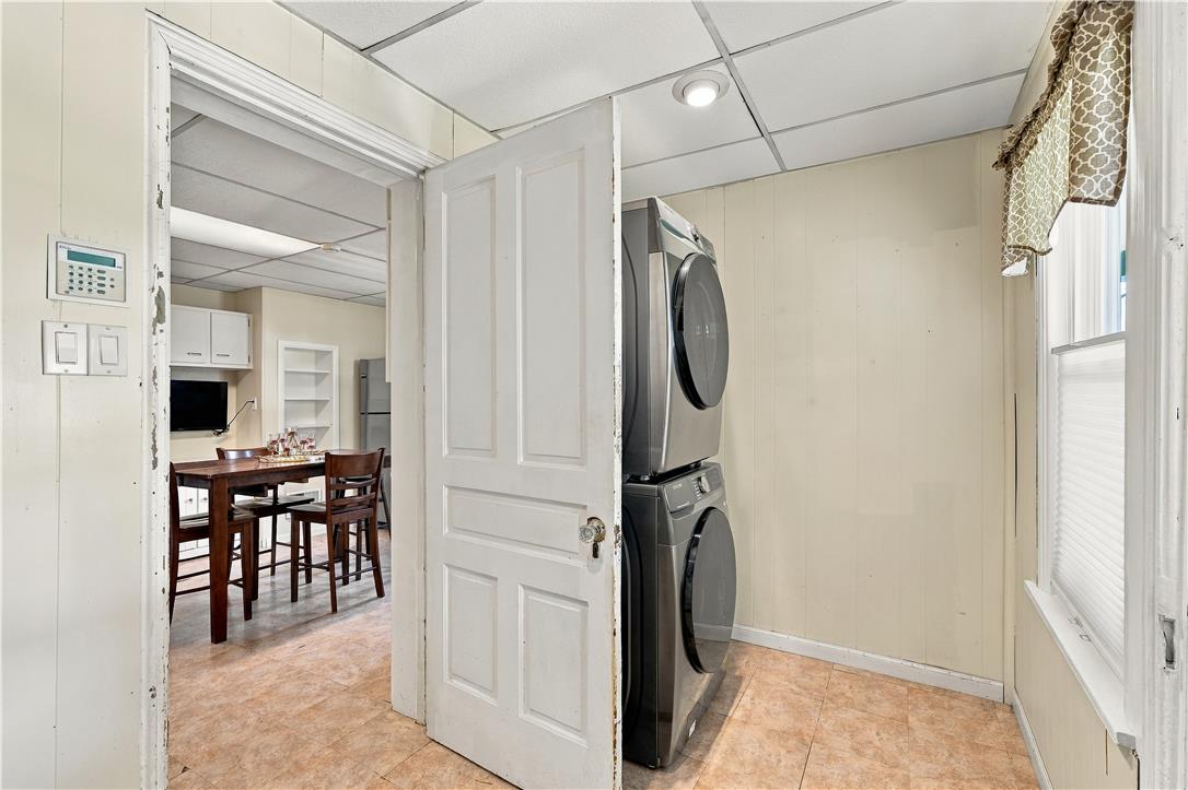 810 High Street Property Photo 29