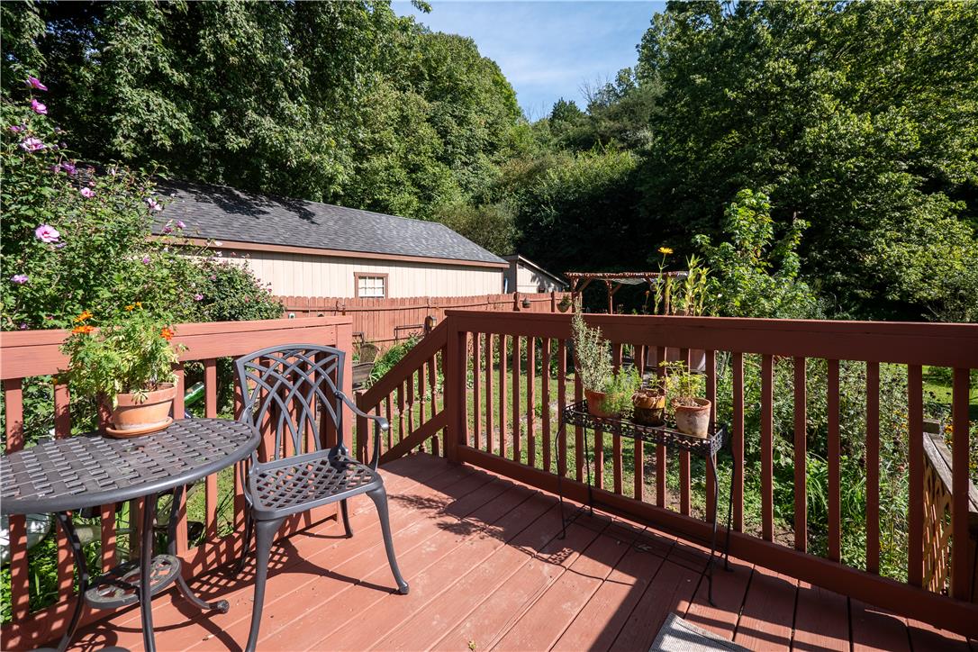 2355 Pennsylvania Avenue Property Photo 12