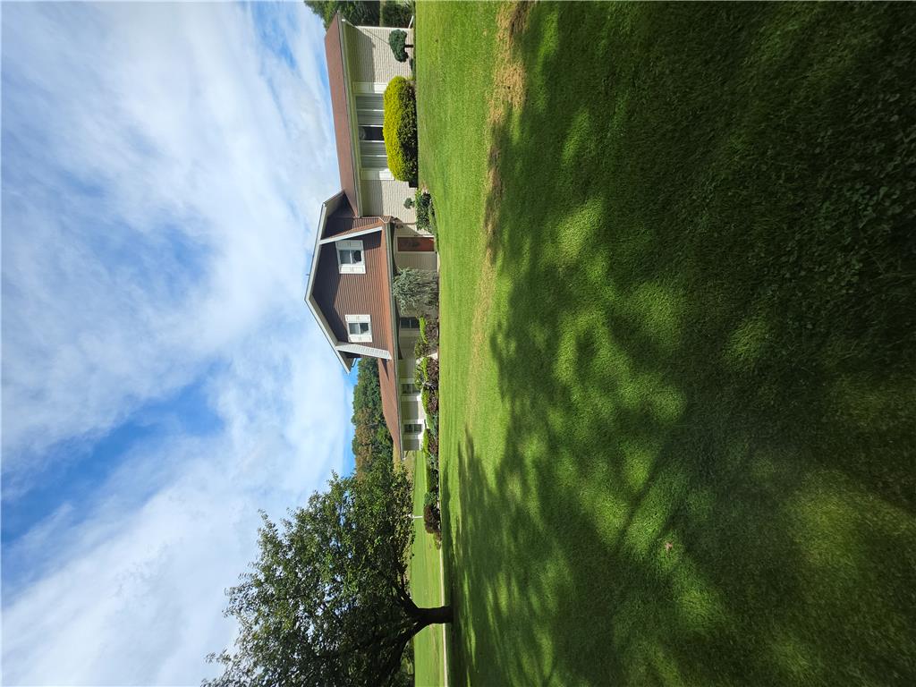 1058 Upper Nis Hollow Drive Property Photo