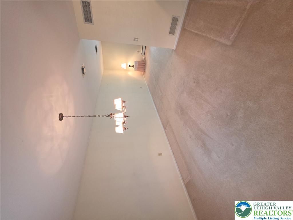 1058 Upper Nis Hollow Drive Property Photo 11