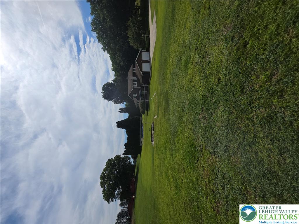 1058 Upper Nis Hollow Drive Property Photo 43