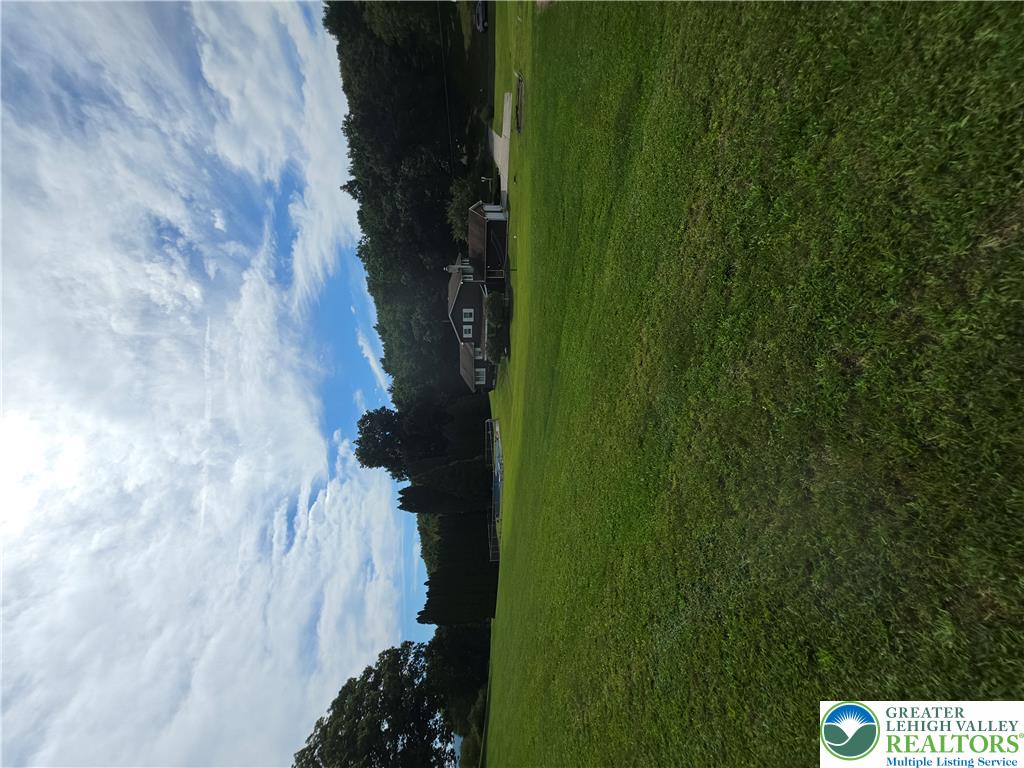 1058 Upper Nis Hollow Drive Property Photo 44