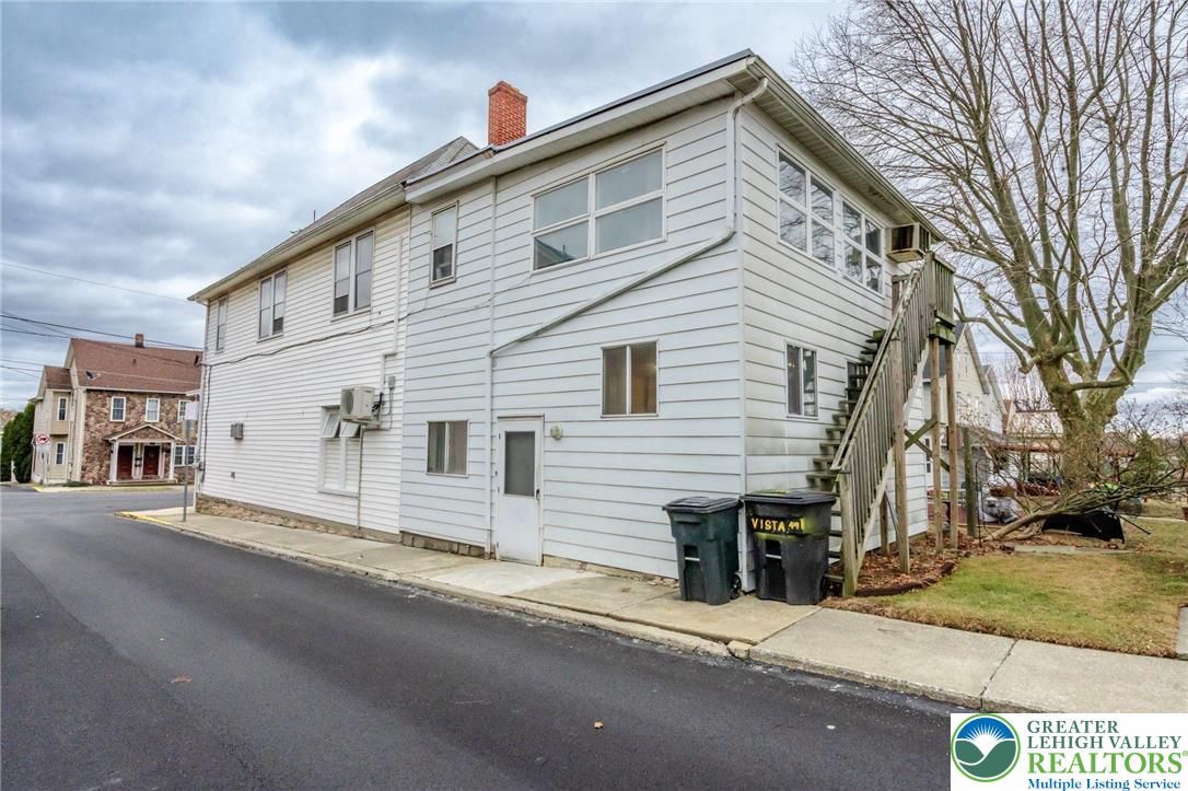 49 North Broad Street Property Photo 15