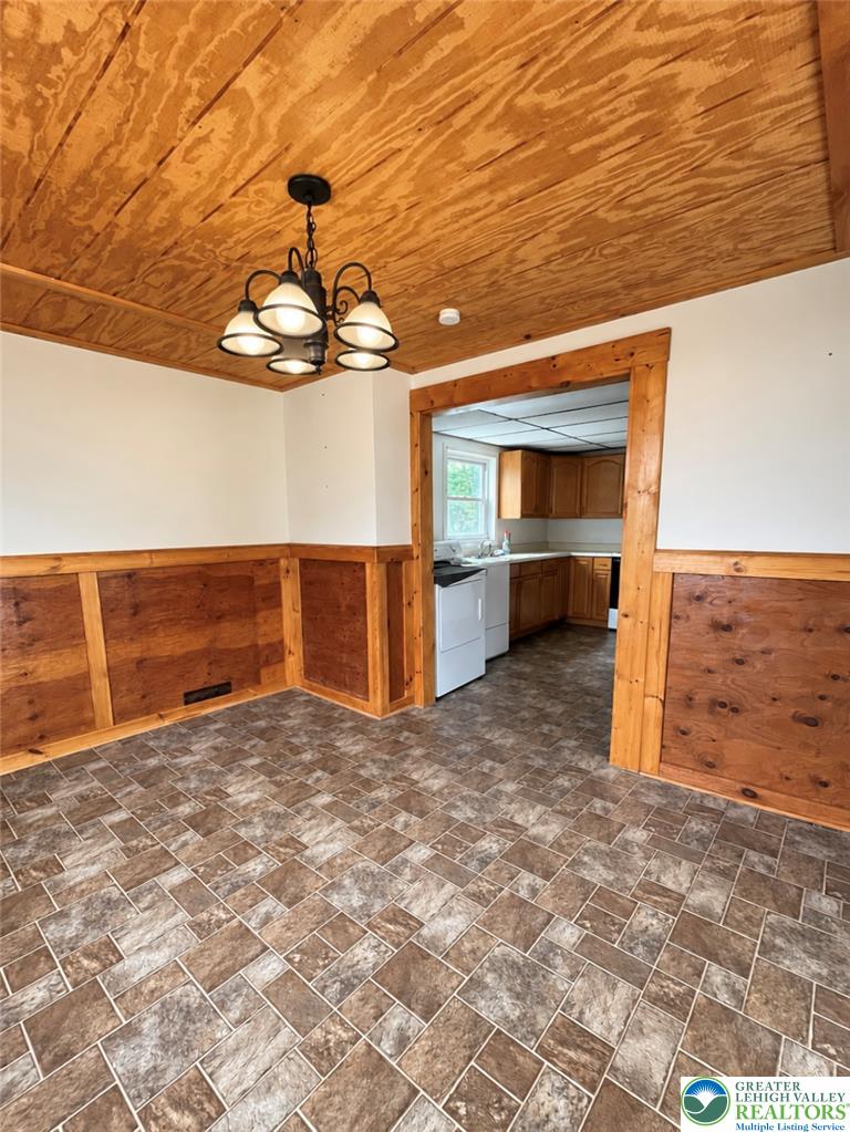 27 Kline Property Photo 4