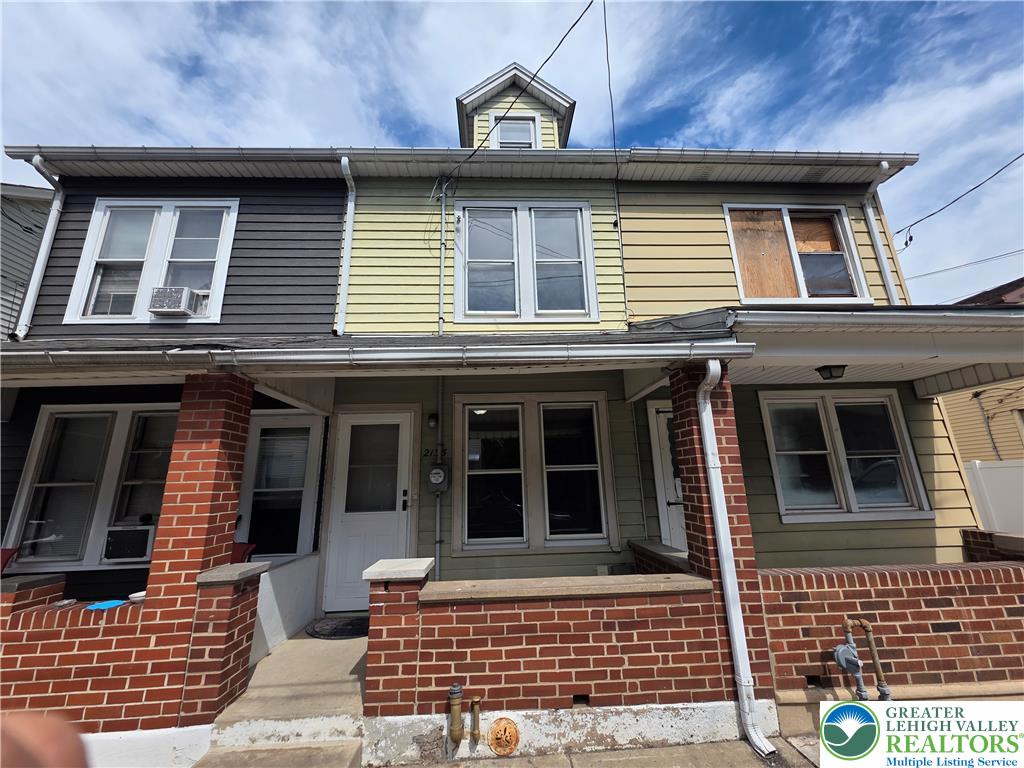 2135 Princeton Avenue Property Photo 1