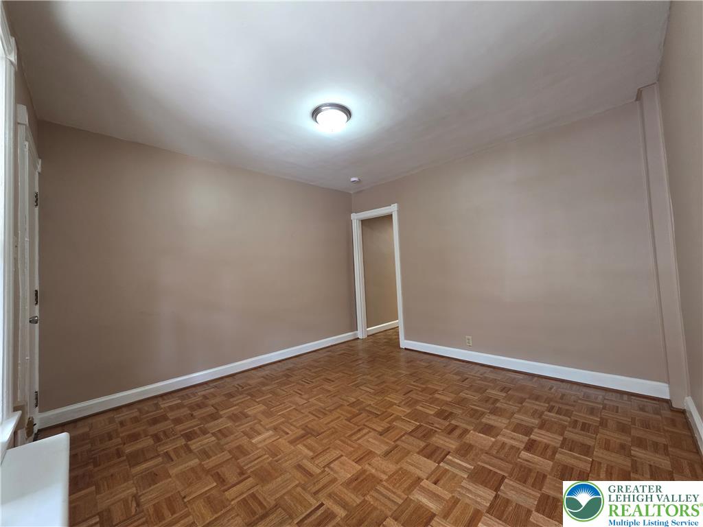 2135 Princeton Avenue Property Photo 4