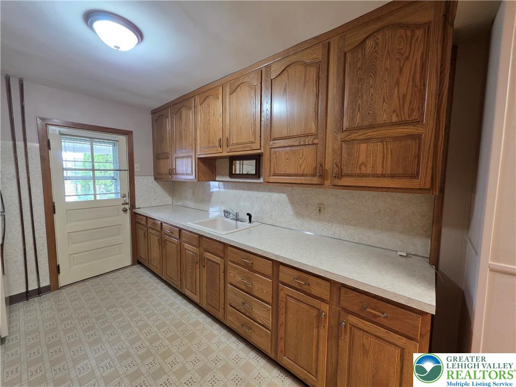 2135 Princeton Avenue Property Photo 9