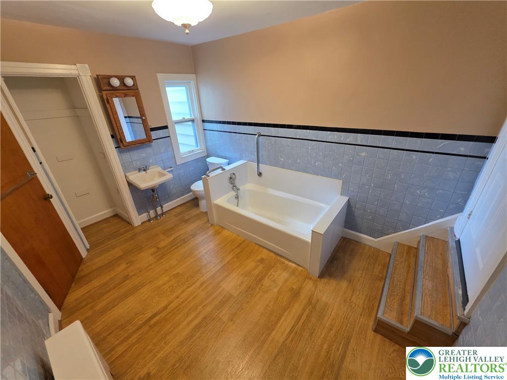 2135 Princeton Avenue Property Photo 18
