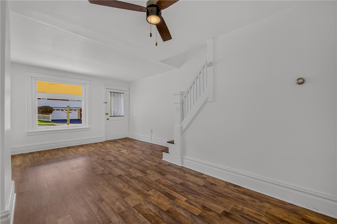 205 North Irving Street Property Photo 15