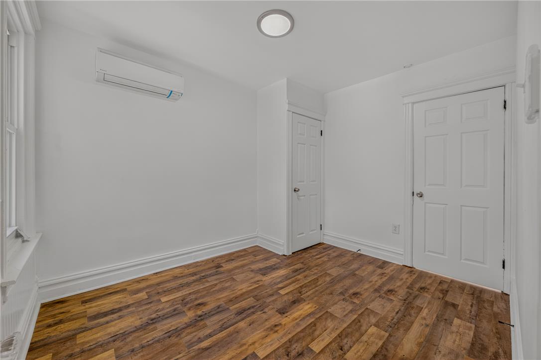 205 North Irving Street Property Photo 27
