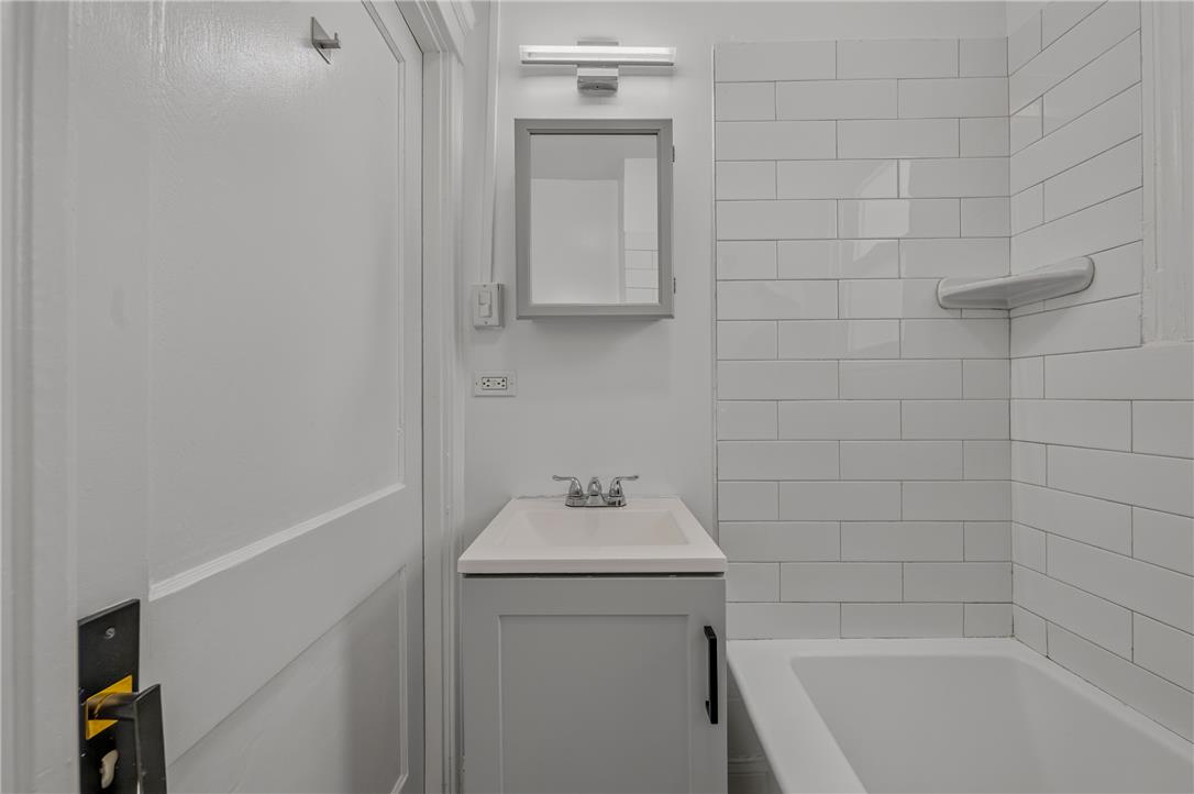 205 North Irving Street Property Photo 37