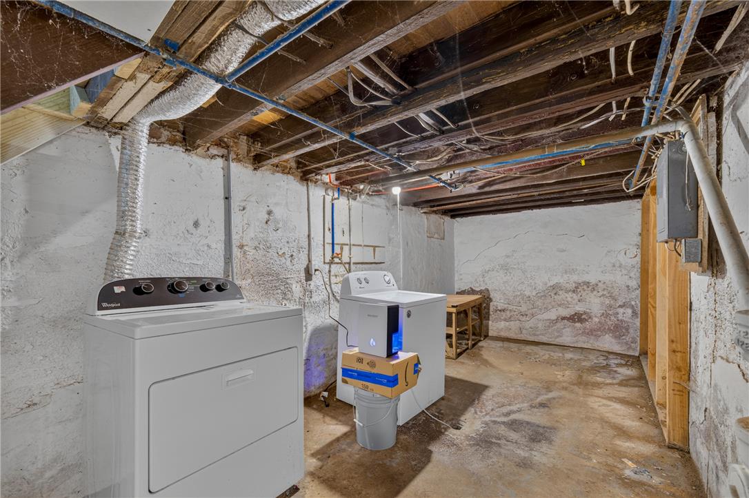 205 North Irving Street Property Photo 45