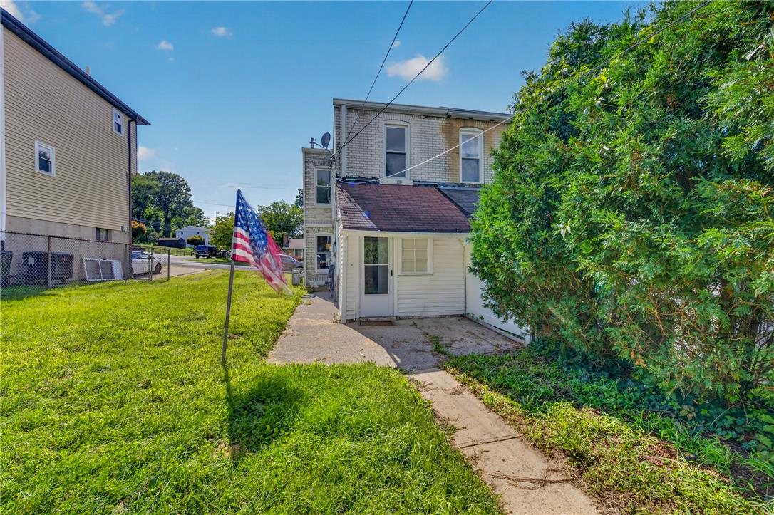 205 North Irving Street Property Photo 49