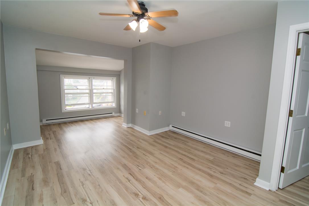 215 Franklin Street Property Photo 14