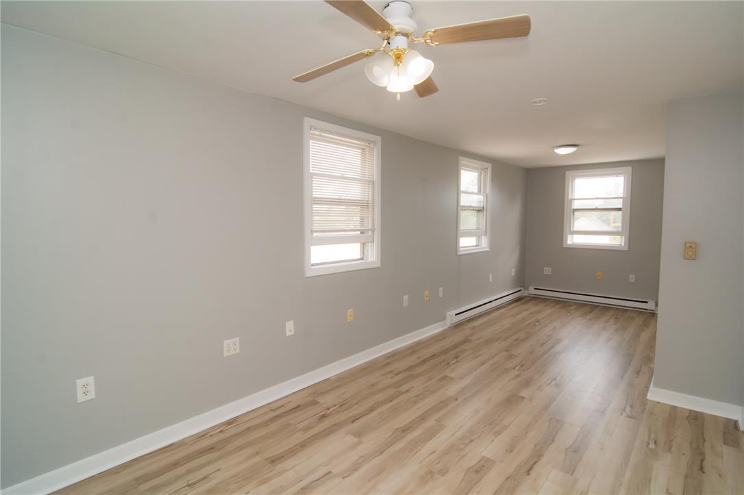 215 Franklin Street Property Photo 21