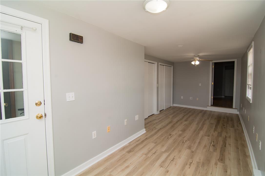 215 Franklin Street Property Photo 23