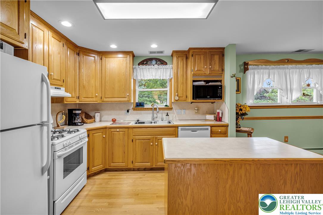 2750 Belaire Road Property Photo 18