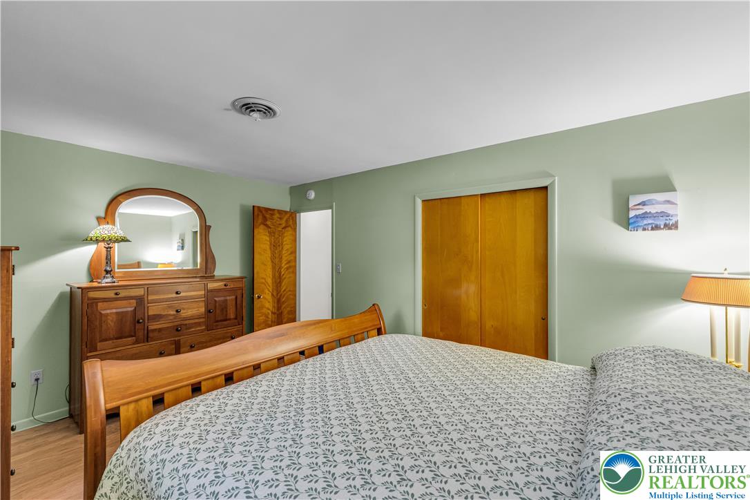 2750 Belaire Road Property Photo 24