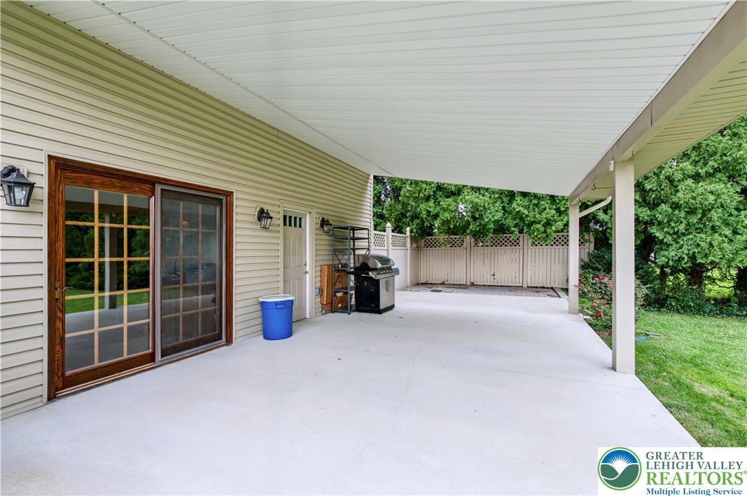 2750 Belaire Road Property Photo 42