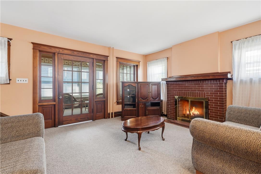 7 East Elizabeth Avenue Property Photo 8