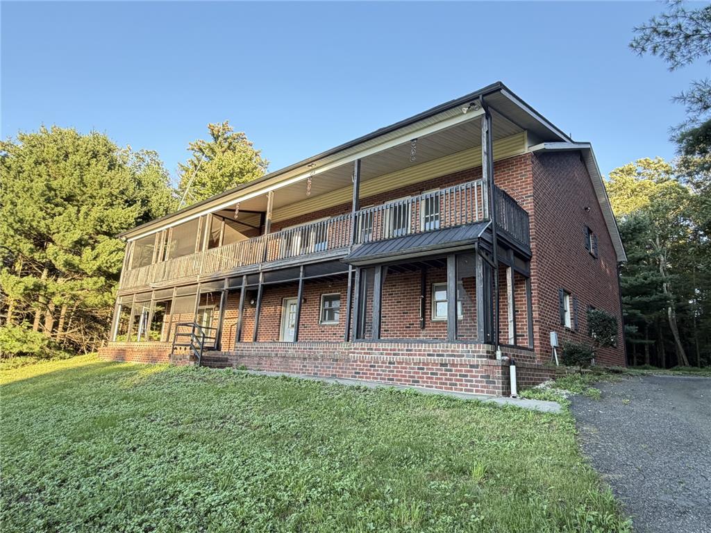189 Turkey Ridge Drive Property Photo 7