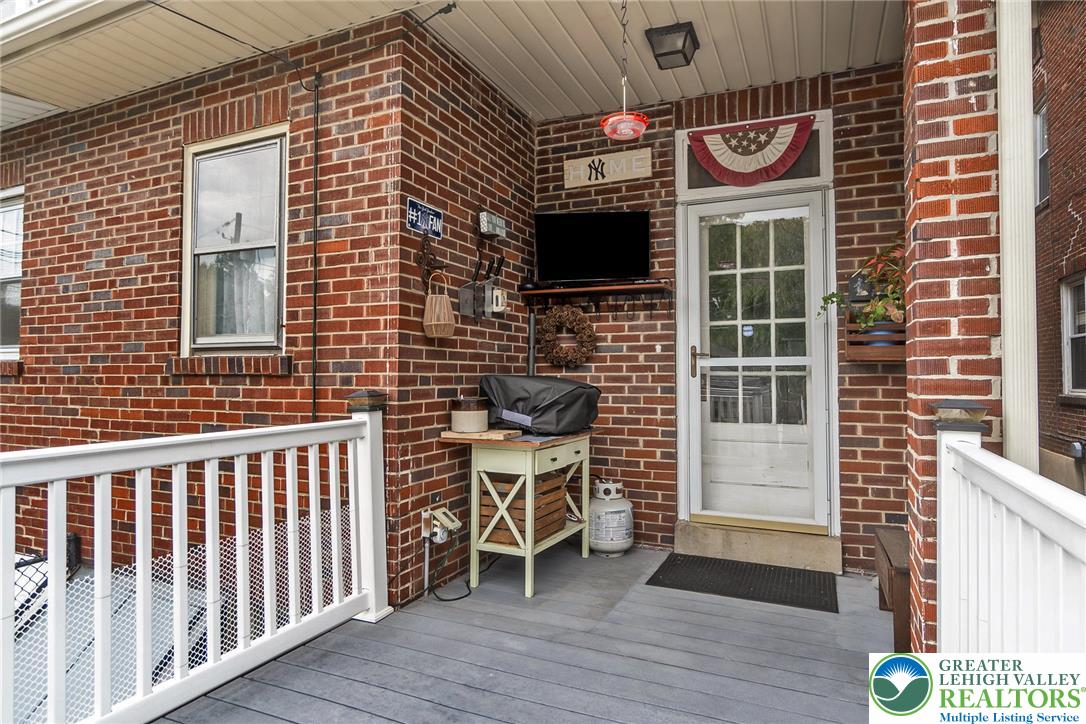 1216 Lorain Avenue Property Photo 21