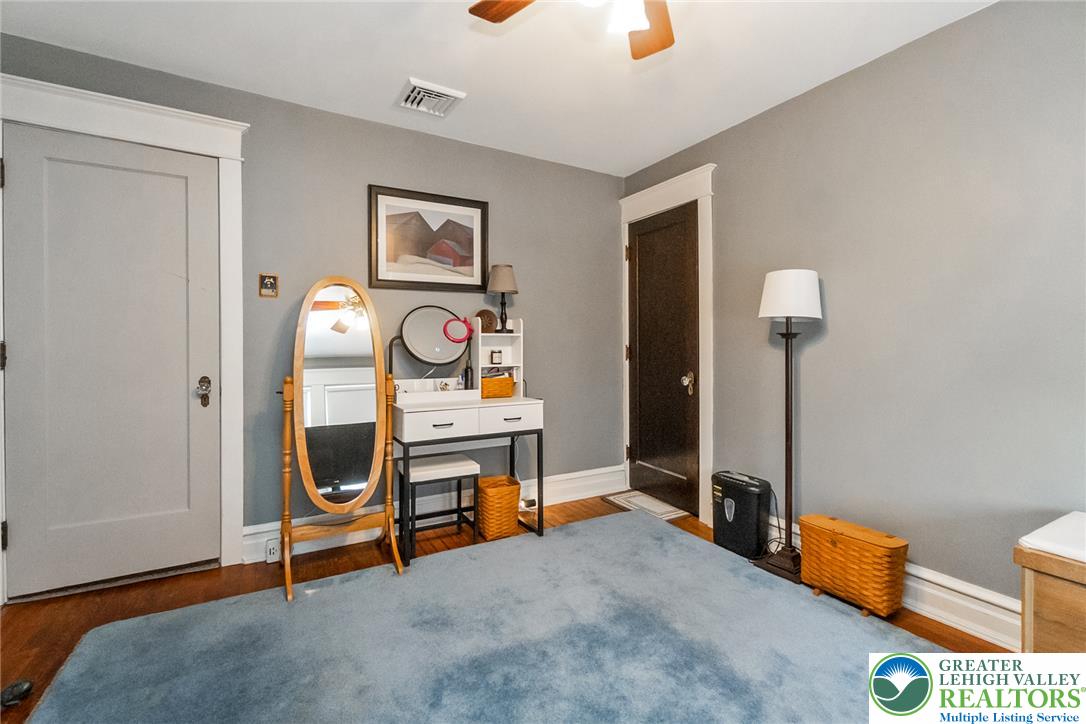 1216 Lorain Avenue Property Photo 28