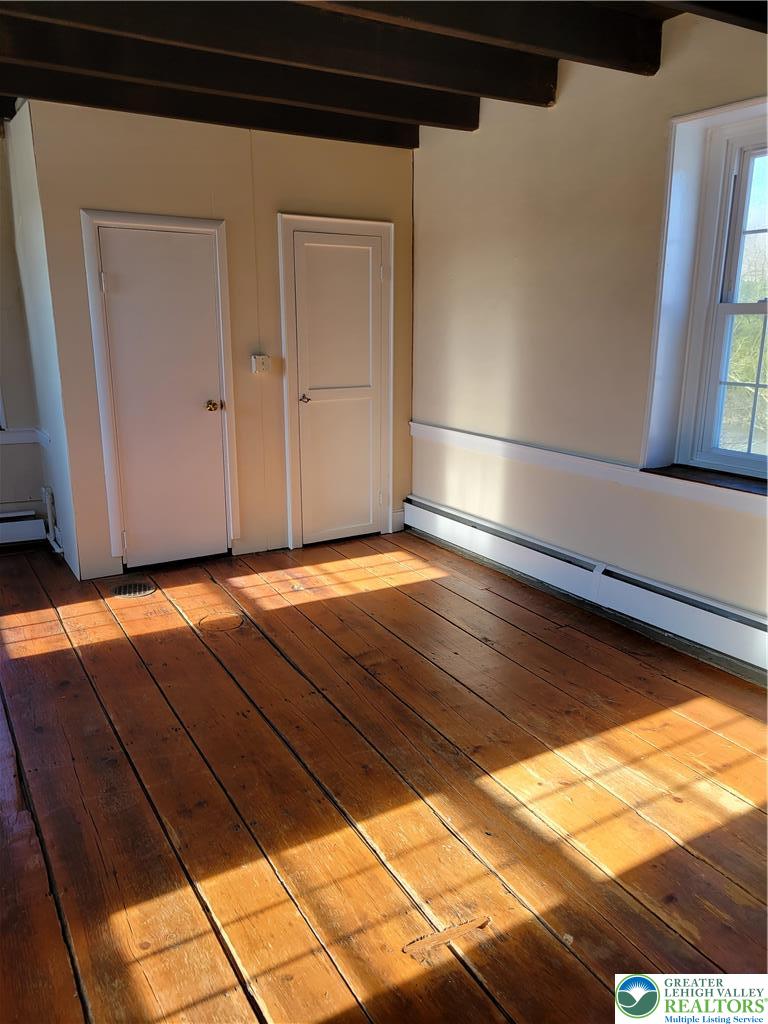 8043 Yeakel Road Property Photo 11