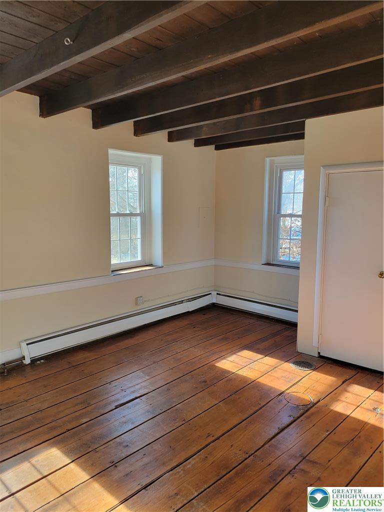 8043 Yeakel Road Property Photo 12